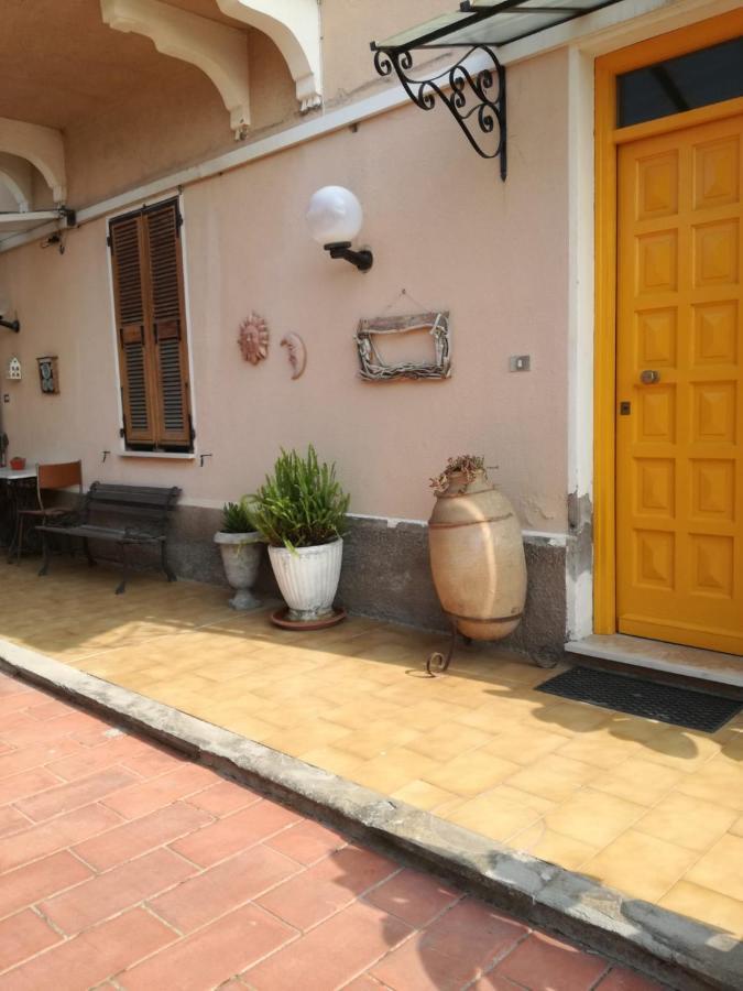 Villa Ca' Federica Vallecrosia Esterno foto